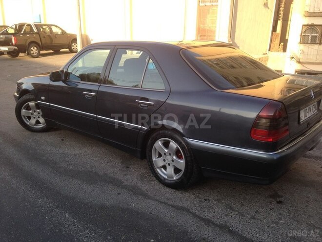 Mercedes C 200 1997, 313,000 km - 2.0 l - Bakı