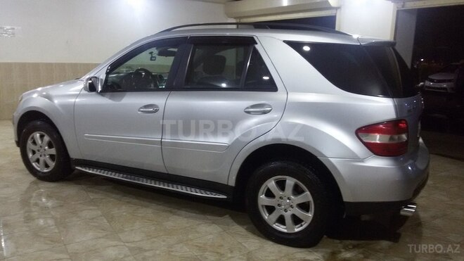 Mercedes ML 350 2006, 250,000 km - 3.5 l - Qusar