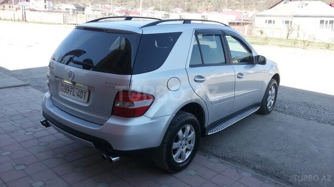 Mercedes ML 350 2006, 250,000 km - 3.5 l - Qusar