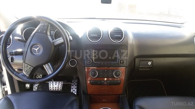 Mercedes ML 350 2006, 250,000 km - 3.5 l - Qusar