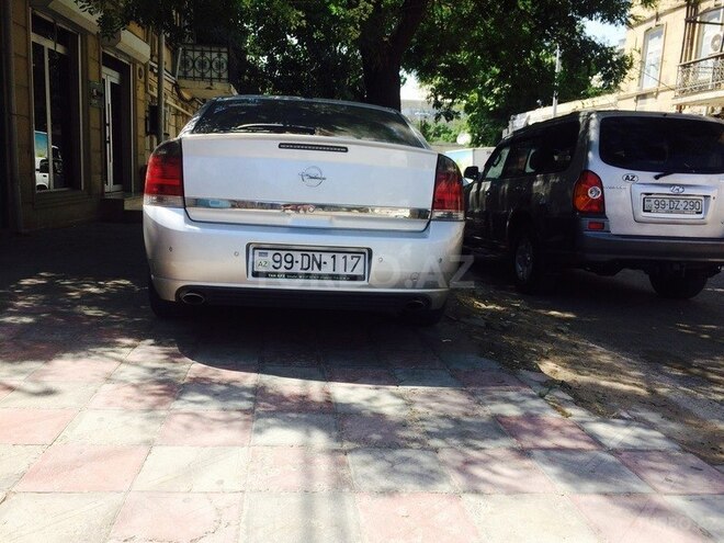 Opel Vectra 2004, 270,000 km - 2.0 l - Bakı