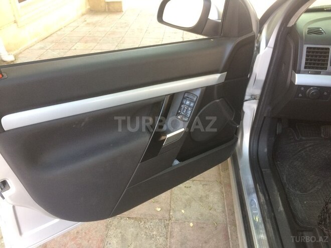 Opel Vectra 2004, 270,000 km - 2.0 l - Bakı