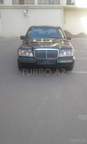 Mercedes E 220 1994, 235,000 km - 2.2 l - Bakı