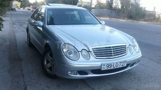 Mercedes E 270 2003, 274,300 km - 2.7 l - Bakı
