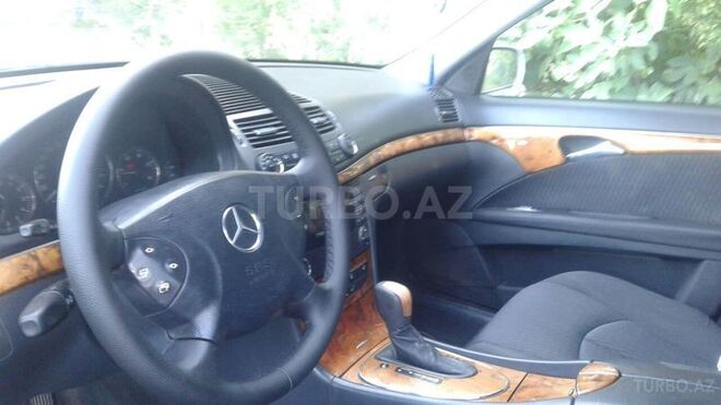 Mercedes E 270 2003, 274,300 km - 2.7 l - Bakı