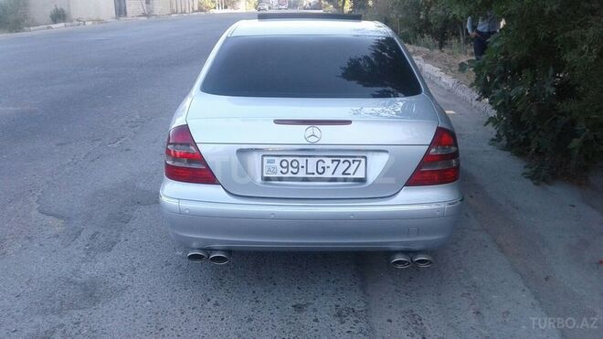 Mercedes E 270 2003, 274,300 km - 2.7 l - Bakı