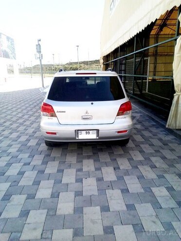 Mitsubishi Airtrek 2001, 295,000 km - 2.0 л - Bakı