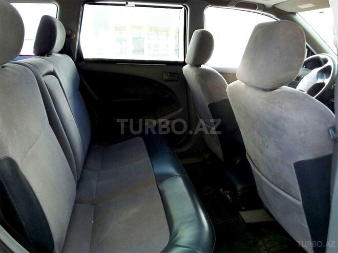 Mitsubishi Airtrek 2001, 295,000 km - 2.0 л - Bakı
