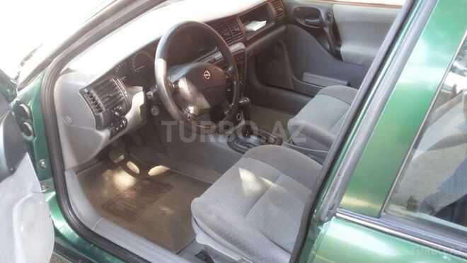 Opel Vectra 1997, 235,000 km - 2.0 l - Bakı