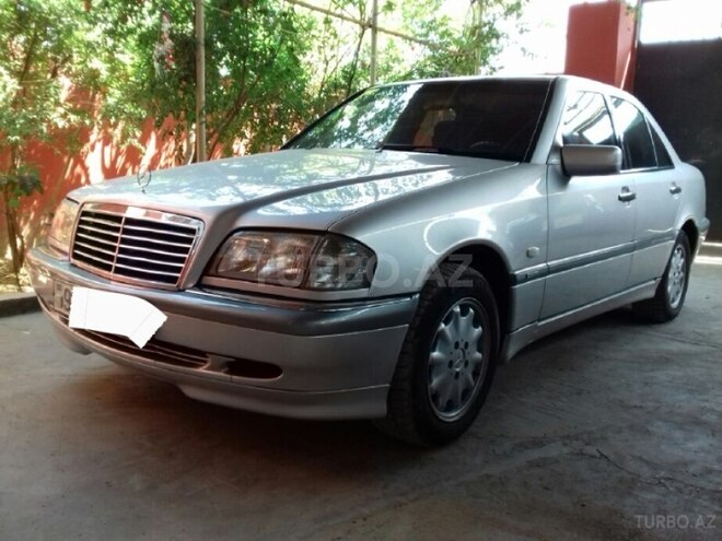 Mercedes C 180 1999, 215,000 km - 1.8 l - Bakı