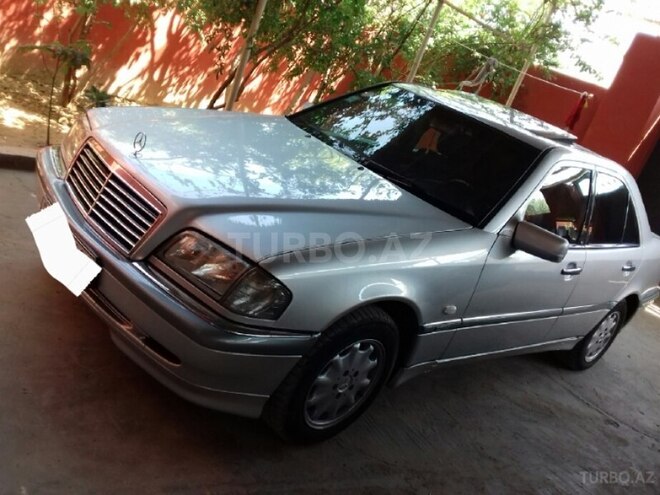 Mercedes C 180 1999, 215,000 km - 1.8 l - Bakı
