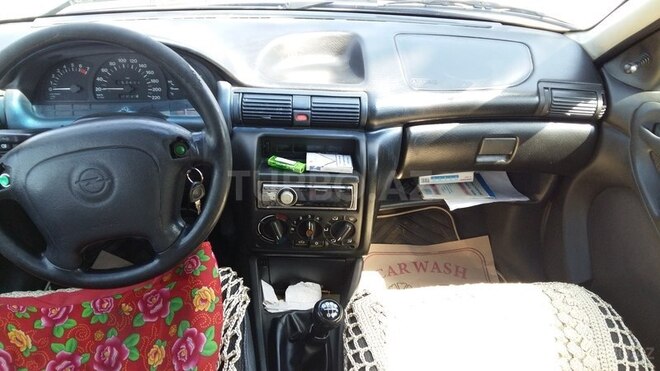 Opel Astra 1997, 370,000 km - 1.6 л - Bakı