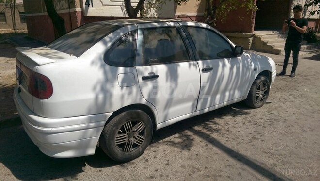 Volkswagen Polo 1994, 19,965 km - 0.2 л - Sumqayıt