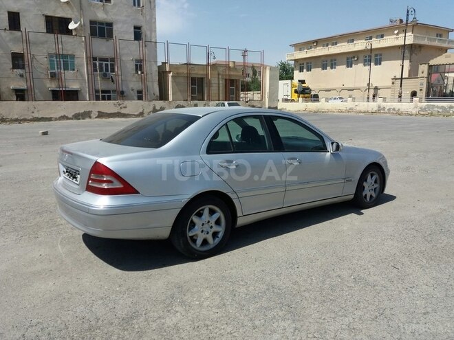 Mercedes C 240 2000, 237,000 km - 2.6 л - Bakı