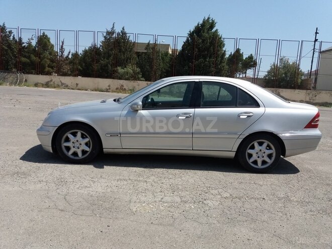 Mercedes C 240 2000, 237,000 km - 2.6 л - Bakı