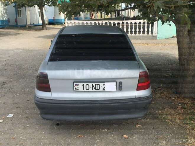 Opel Astra 1993, 110,000 km - 1.7 l - Bakı