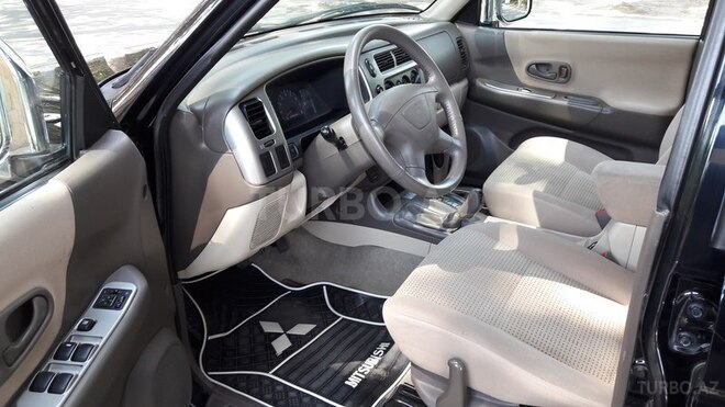 Mitsubishi Nativa 2007, 200,000 km - 3.0 l - Sumqayıt
