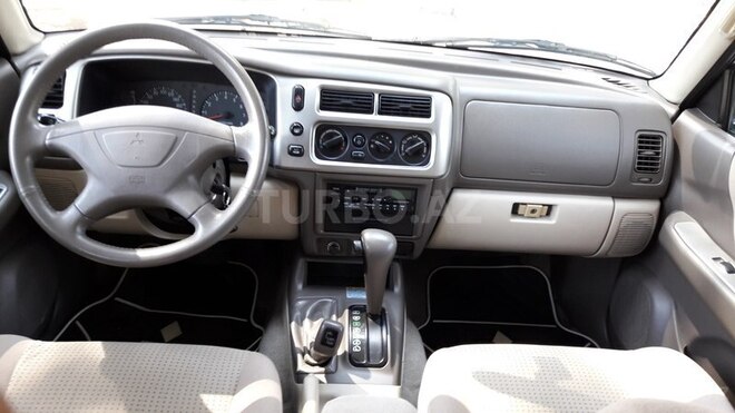 Mitsubishi Nativa 2007, 200,000 km - 3.0 l - Sumqayıt