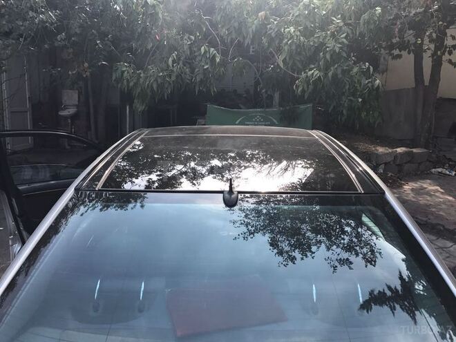 Mercedes E 220 2002, 289,000 km - 2.2 л - Bakı