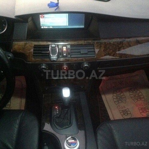 BMW 525 2006, 180,000 km - 2.5 l - Bakı