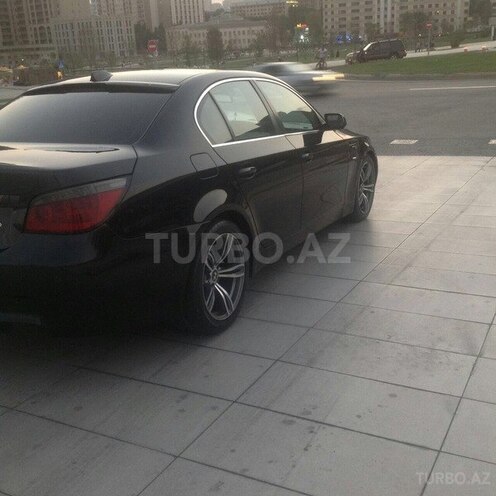 BMW 525 2006, 180,000 km - 2.5 l - Bakı