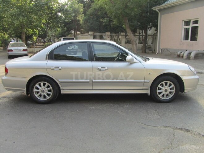 Hyundai Sonata 2004, 236,500 km - 2.0 l - Bakı