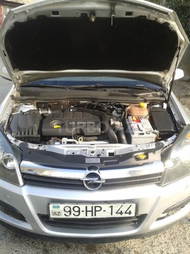 Opel Astra 2005, 327,000 km - 1.7 l - Bakı