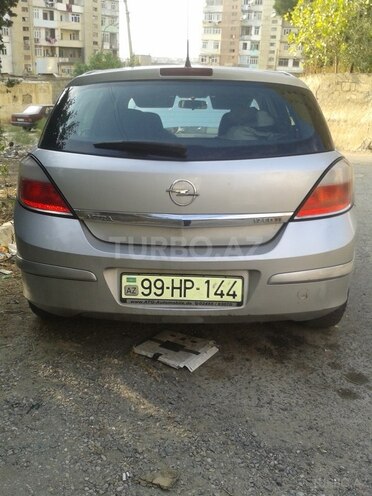 Opel Astra 2005, 327,000 km - 1.7 l - Bakı