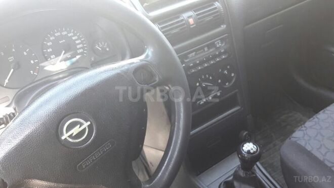 Opel Astra 1999, 302,000 km - 1.6 l - Bakı