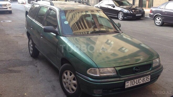 Opel Astra 1996, 416,000 km - 1.8 l - Bakı