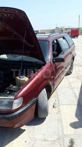 Volkswagen Passat 1994, 300,000 km - 1.9 l - Bakı