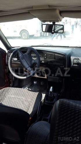 Volkswagen Passat 1994, 300,000 km - 1.9 l - Bakı