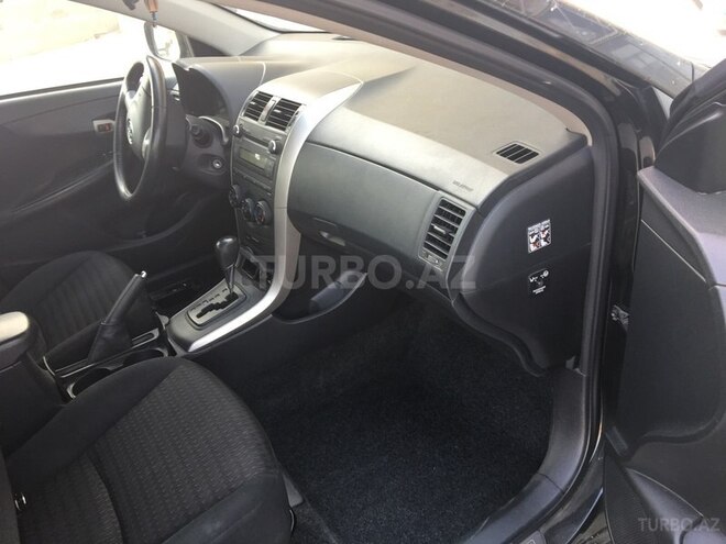 Toyota Corolla 2009, 127,000 km - 1.6 l - Bakı