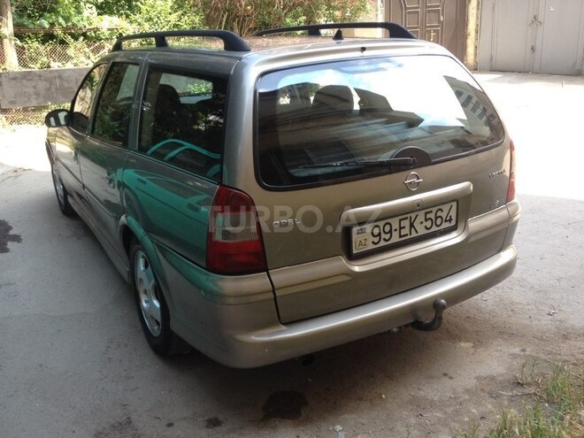 Opel Vectra 1999, 201,000 km - 2.0 l - Bakı