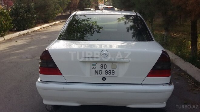 Mercedes C 230 1999, 295,856 km - 2.3 l - Şəki