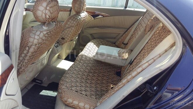 Mercedes E 240 2002, 237,703 km - 2.6 l - Yevlax