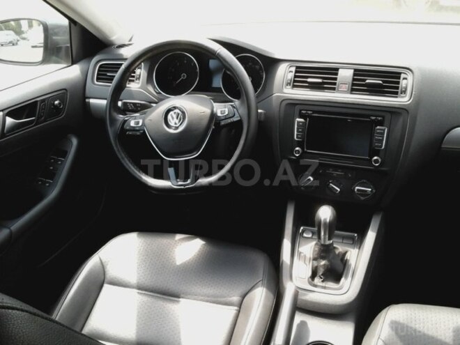 Volkswagen Jetta 2015, 40,000 km - 1.8 l - Bakı