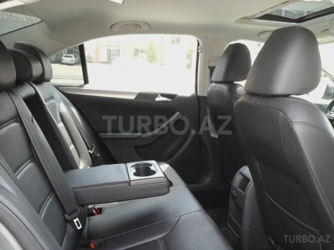 Volkswagen Jetta 2015, 40,000 km - 1.8 l - Bakı