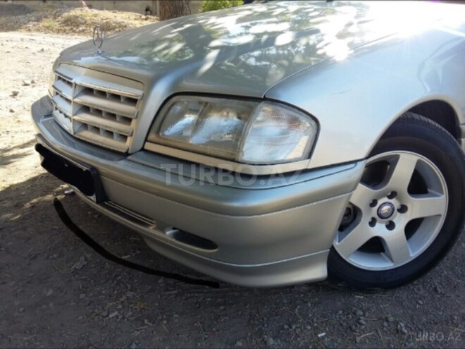 Mercedes C 220 1999, 175,000 km - 2.2 л - Gəncə