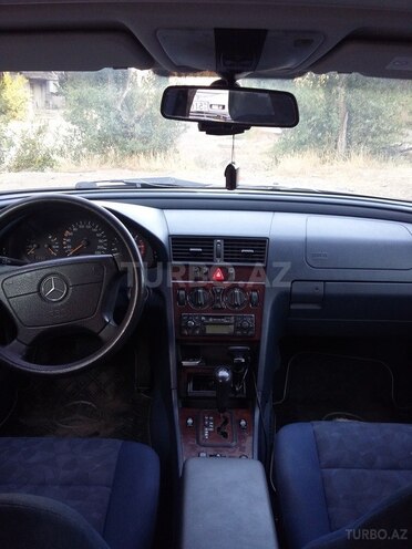 Mercedes C 220 1999, 175,000 km - 2.2 л - Gəncə