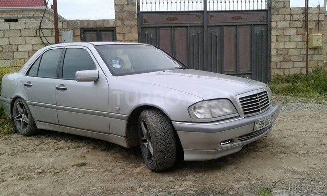 Mercedes C 180 2000, 251,000 km - 0.2 л - Bakı