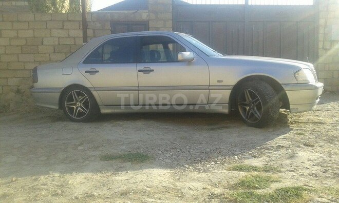 Mercedes C 180 2000, 251,000 km - 0.2 л - Bakı