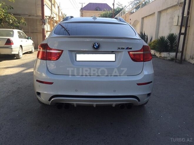 BMW X6 M 2010, 95,000 km - 4.4 l - Bakı