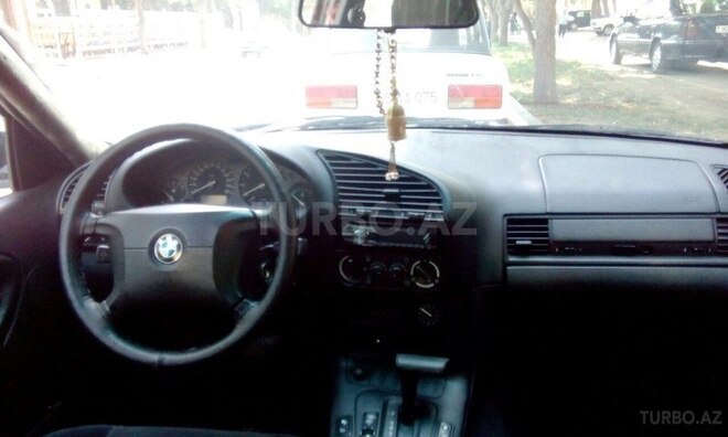 BMW 320 1995, 213,000 km - 2.0 l - Bakı