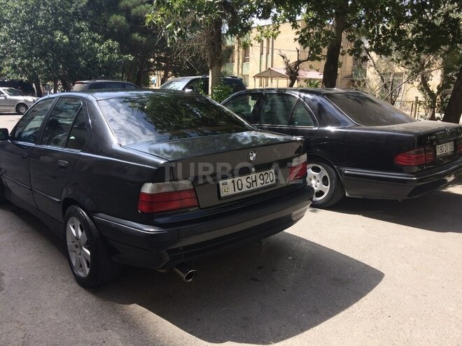 BMW 320 1995, 213,000 km - 2.0 l - Bakı