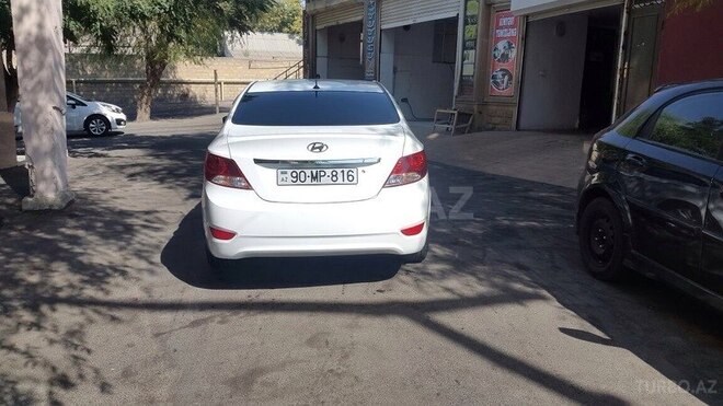 Hyundai Accent 2011, 104,000 km - 1.6 l - Bakı