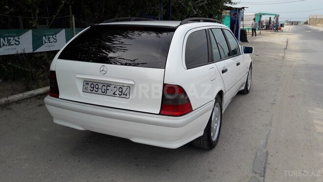 Mercedes C 220 2000, 350,000 km - 2.2 l - Bakı