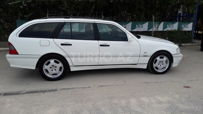 Mercedes C 220 2000, 350,000 km - 2.2 l - Bakı