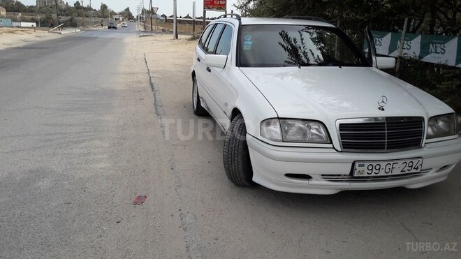 Mercedes C 220 2000, 350,000 km - 2.2 l - Bakı