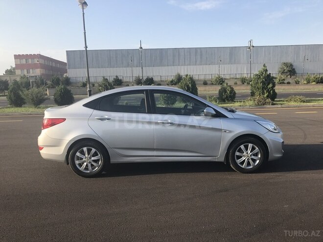 Hyundai Accent 2012, 86,000 km - 1.4 l - Bakı